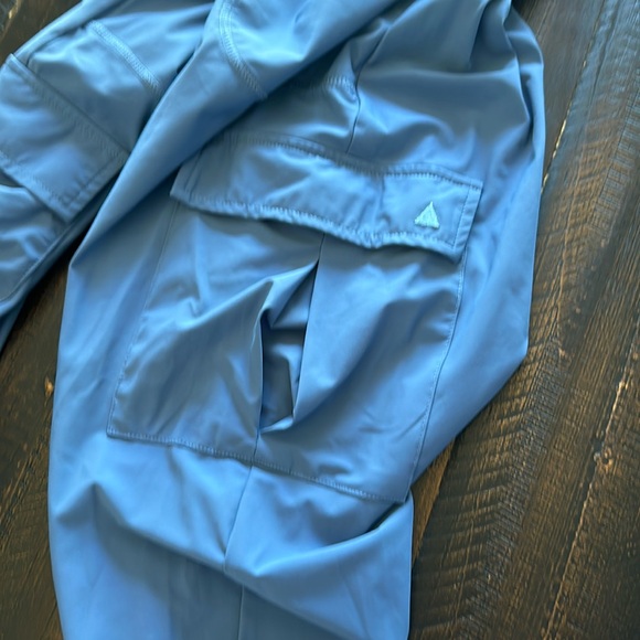 Balance Athletica Cargo Joggers - Picture 3 of 3